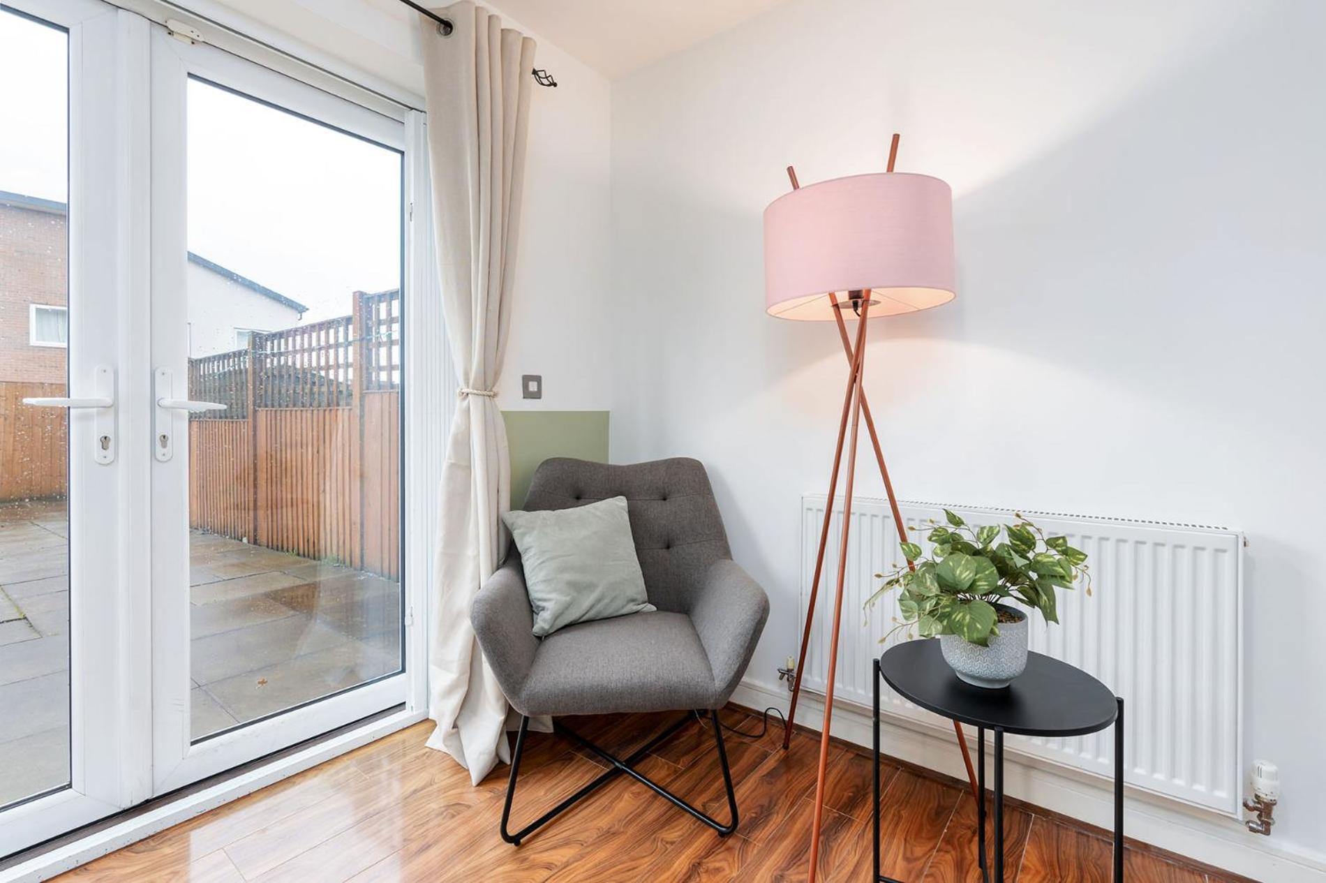6 Guests - 3 Bedrooms - Free Wi-Fi - マンチェスター エクステリア 写真