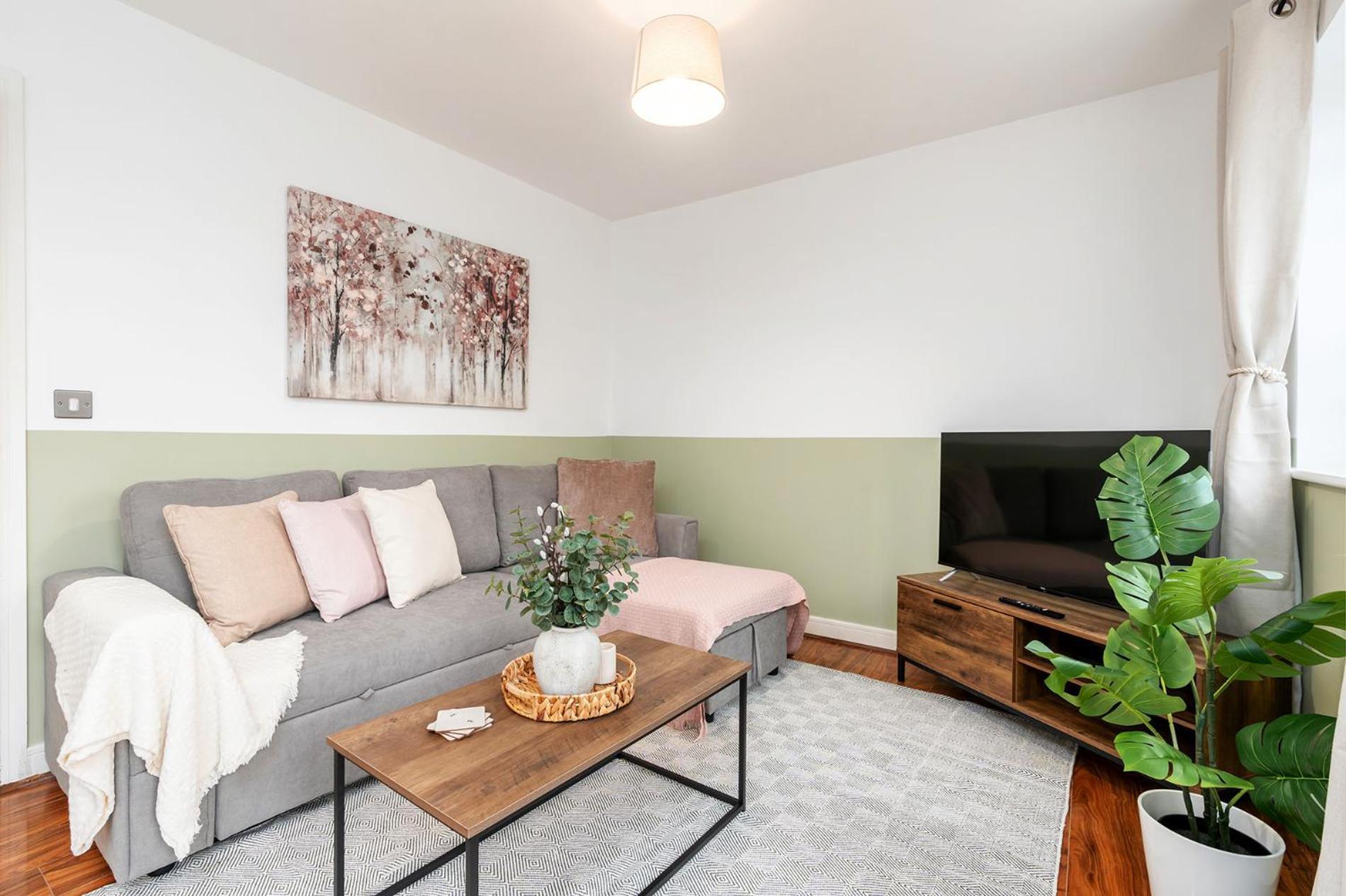 6 Guests - 3 Bedrooms - Free Wi-Fi - マンチェスター エクステリア 写真