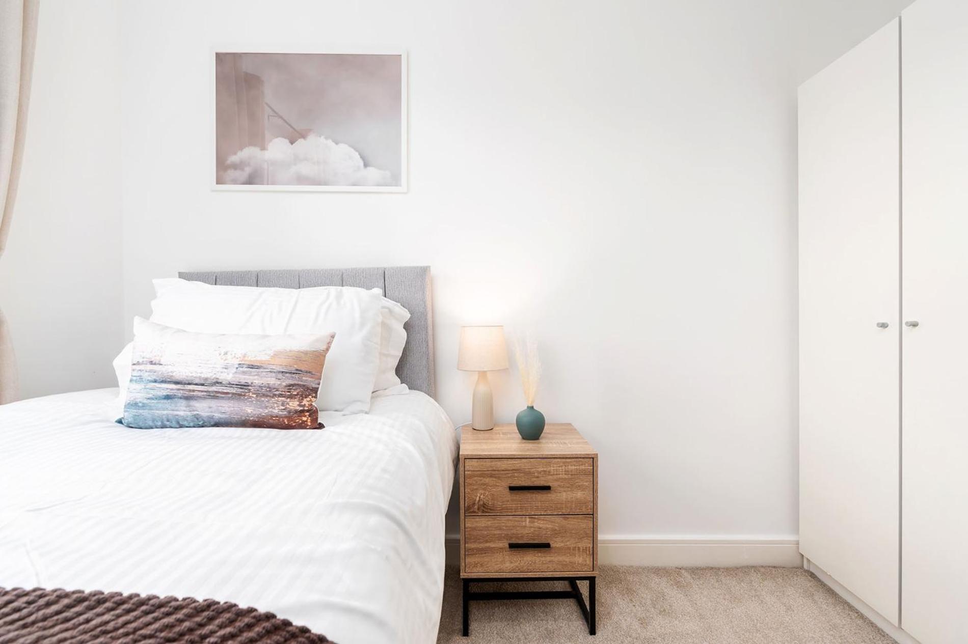 6 Guests - 3 Bedrooms - Free Wi-Fi - マンチェスター エクステリア 写真